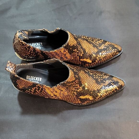 BLEECKER & BOND SNAKE PRINT CHUNKY HEEL SLIP-ON POINTED TOE BOOTIE - Picture 7 of 15